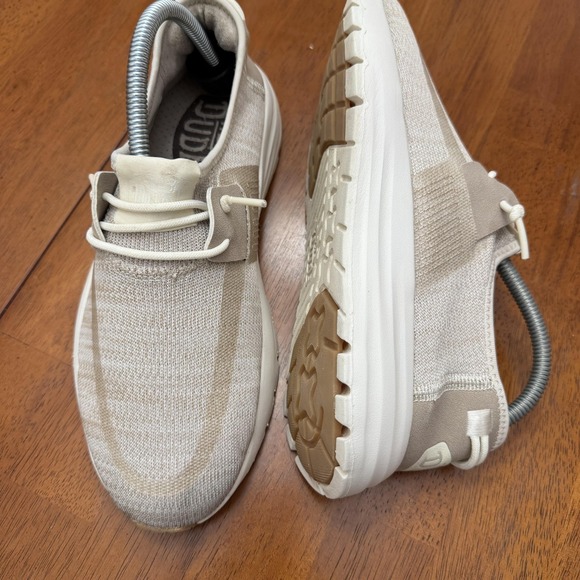 Hey Dude Shoes - Hey Dude Slip On Shoes Womens Size 8 Beige Knit Comfort Lightweight Sneakers